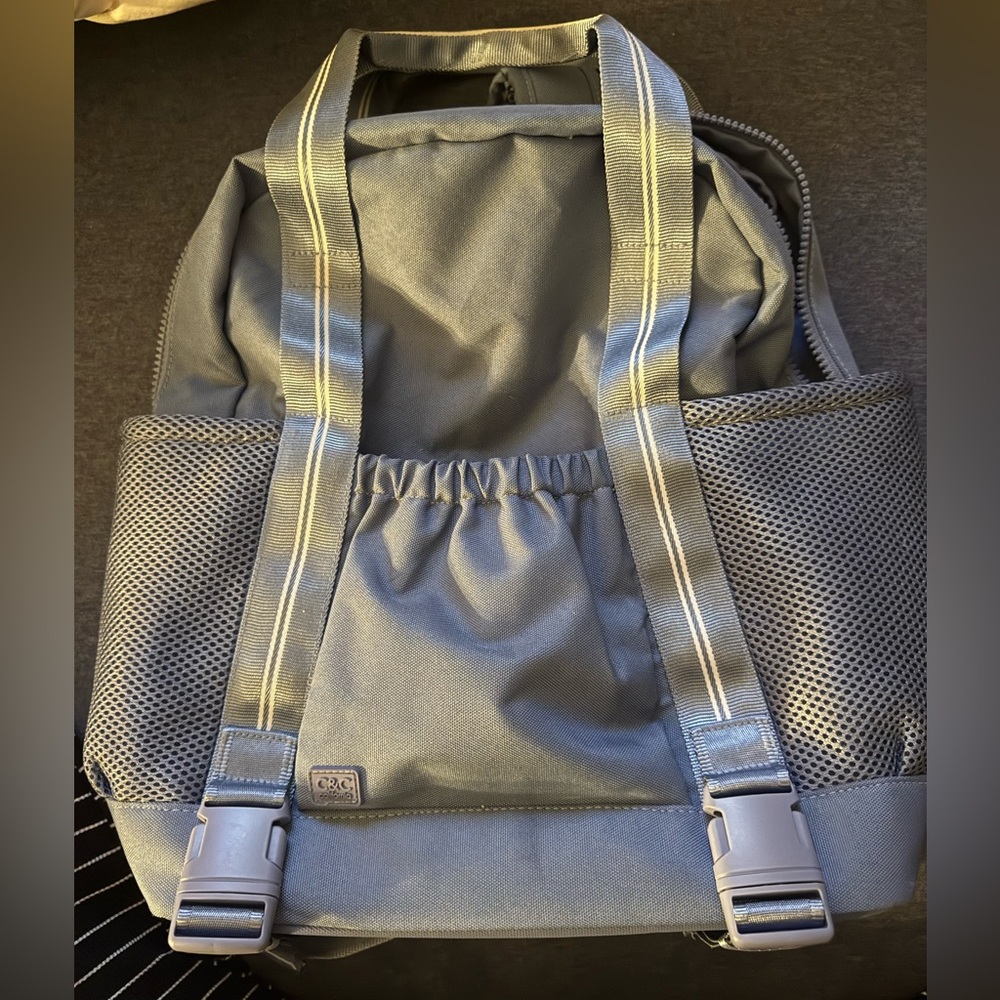 C&C California Light Blue Backpack Tote with White Details. Tons of Pockets!